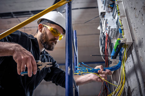 Best Electrical Contractors for Businesses  in Elk Grove, CA